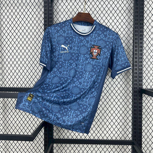 Visuel 1 — Maillot Portugal concept 2025
