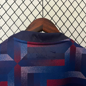 Visuel 3 — Maillot Angleterre saison 2024-25 entraînement