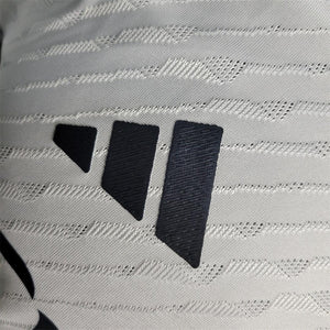 Visuel 10 — Maillot 23-24 Real Madrid Manche Longue