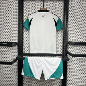 Visuel 2 — Kit Enfant Newcastle 2024-25