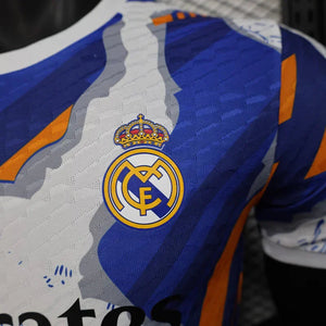 Visuel 8 — Maillot Real Madrid concept 2025-26