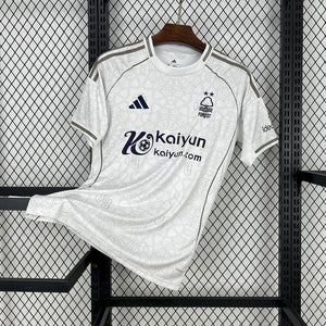 Visuel 1 — Maillot Forest 2025/2026