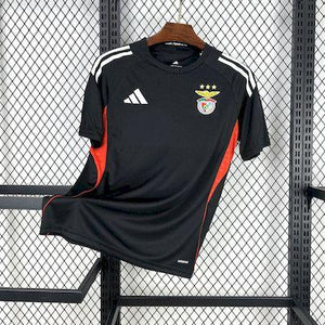 Visuel 1 — Maillot Benfica entrainement 2025-26
