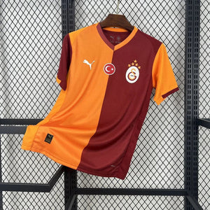 Visuel 1 — Maillot Galatasarays 2025-26
