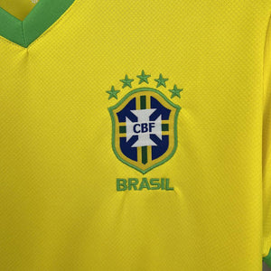 Visuel 3 — Maillot Brésil concept 2025
