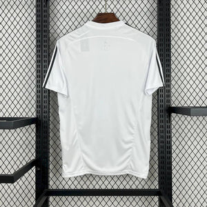 Visuel 5 — Maillot Real Madrid 2025-26