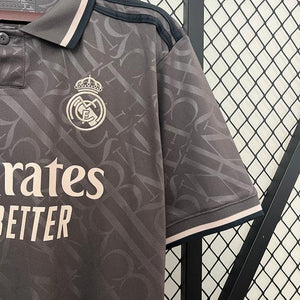 Visuel 3 — Maillot Real Madrid third noir 2024/25