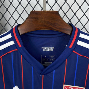 Visuel 2 — Maillot Lyon extérieur 2025-26