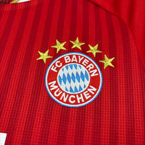 Visuel 2 — Maillot Bayern Munich 2026/27