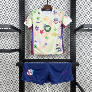 Visuel 1 — Kit Enfant FC Barcelone concept 2025-26