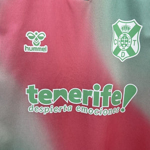 Visuel 3 — Maillot Tenerife extérieur 2025-26