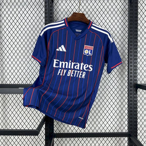Visuel 1 — Maillot Lyon extérieur 2025-26
