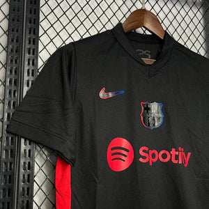 Visuel 3 — Maillot FC Barcelone 2024/25
