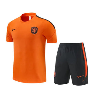 Visuel 1 — Ensemble Training Pays-Bas Orange 2026/2027