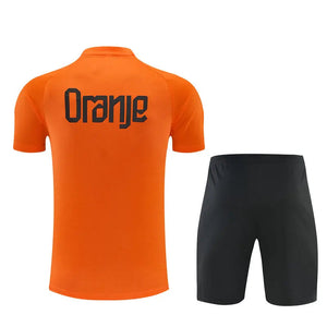 Visuel 2 — Ensemble Training Pays-Bas Orange 2026/2027