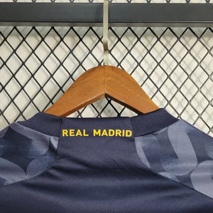 Visuel 4 — Maillot Real Madrid saison 2023-2024 extérieur