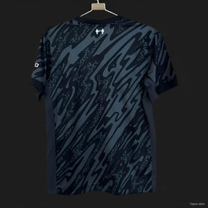Visuel 2 — MAILLOT LIVERPOOL 2024/25 GARDIEN