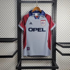 Visuel 1 — MAILLOT RÉTRO BAYERN MUNICH 1998/99