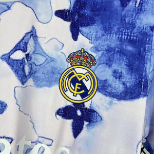 Visuel 3 — Maillot Real Madrid concept 2025-26