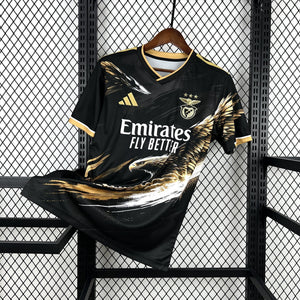 Visuel 1 — Maillot Benfica concept 2026-27