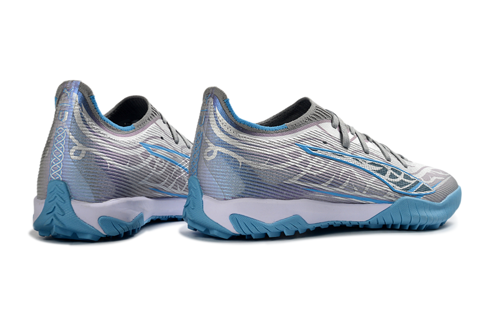 Ultra 5 Ultimate TF — crampons de vitesse pour gazon synthétique