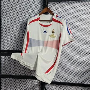 Visuel 3 — MAILLOT RÉTRO ÉQUIPE DE FRANCE 2006