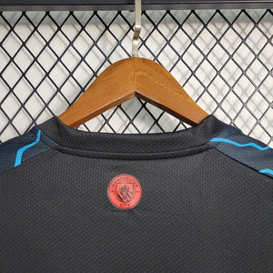 Visuel 5 — Maillot Manchester City saison 2023-2024 édition spéciale