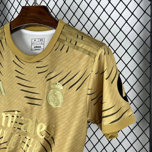 Visuel 3 — Maillot Real Madrid 2025-26 entrainement