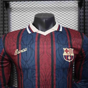 Visuel 3 — Maillot FC Barcelone manches longues concept 2025-26