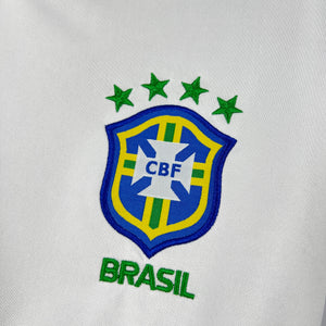 Visuel 3 — Maillot Brésil Rétro concept 1998