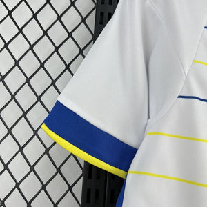 Visuel 6 — Maillot Leeds Domicile 2026/27