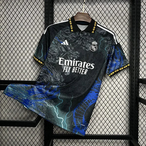Visuel 1 — Maillot Real Madrid foot concept 2024 2025