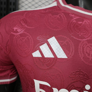 Visuel 4 — Maillot Real Madrid Concept 2026-27