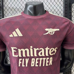 Visuel 3 — Maillot Arsenal Concept 2026-27