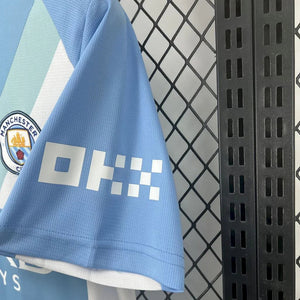 Visuel 8 — Maillot Manchester City 2025-26