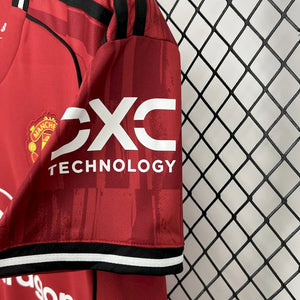 Visuel 7 — Maillot Manchester United 2025-26