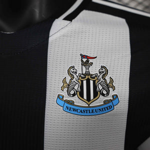 Visuel 4 — Maillot Newcastle 2024-25