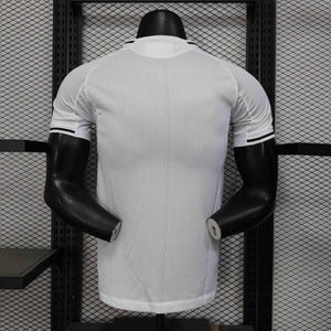 Visuel 2 — Maillot Newcastle 2025-26