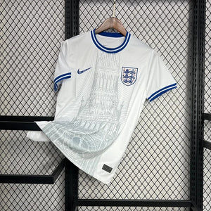 Visuel 2 — Maillot Angleterre  foot 2024 2025 concept