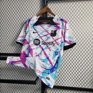 Visuel 2 — Maillot FC Barcelone saison 2023-2024 édition d'entrainement