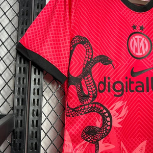 Visuel 3 — Maillot Inter Milan Peau de serpent édition Spéciale 2024-2025