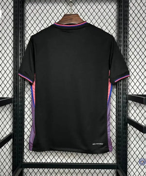 Visuel 2 — Maillot FC Barcelone 2024/25 Concept