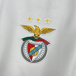 Visuel 3 — Maillot Benfica Concept 2026/27
