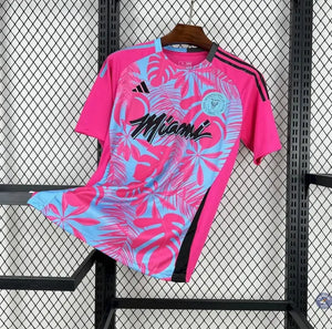 Visuel 1 — Maillot Inter Miami 2025/26 Concept