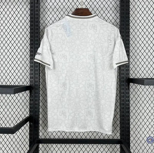 Visuel 2 — Maillot Nottingham Forest 2025/26 Extérieur