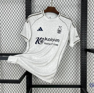 Visuel 1 — Maillot Nottingham Forest 2025/26 Extérieur
